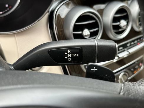 Used 2018 Mercedes-Benz C 300 Sedan image 26