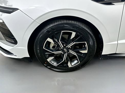 Used 2025 Hyundai Sonata SEL FWD image 8
