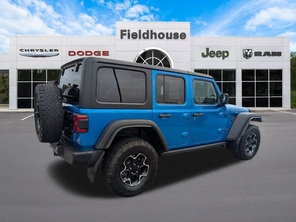 Used 2022 Jeep Wrangler Unlimited Rubicon 4xe w/ Cold Weather Group AWD/4WD image 4
