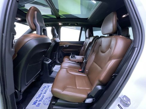 Used 2022 Volvo XC90 T8 Inscription Expression image 28