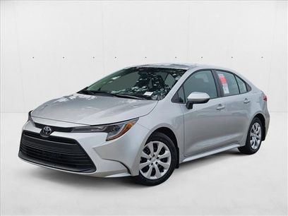 New 2025 Toyota Corolla LE