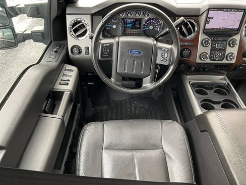 Used 2013 Ford F250 Lariat w/ Lariat Ultimate Pkg image 29