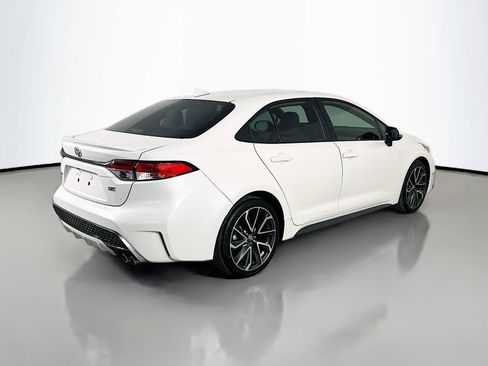 Used 2021 Toyota Corolla SE w/ SE Premium Package image 7