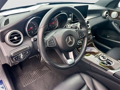 Used 2018 Mercedes-Benz C 300 4MATIC Sedan image 9