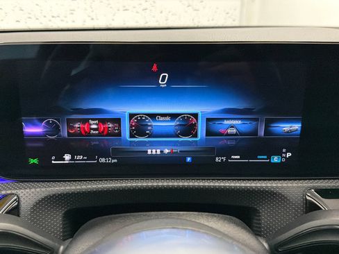 Used 2025 Mercedes-Benz CLA 250 image 21