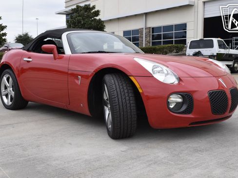 Used 2007 Pontiac Solstice GXP w/ Premium Package image 30