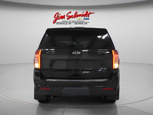 Used 2024 Chevrolet Tahoe Z71 w/ Luxury Package image 5