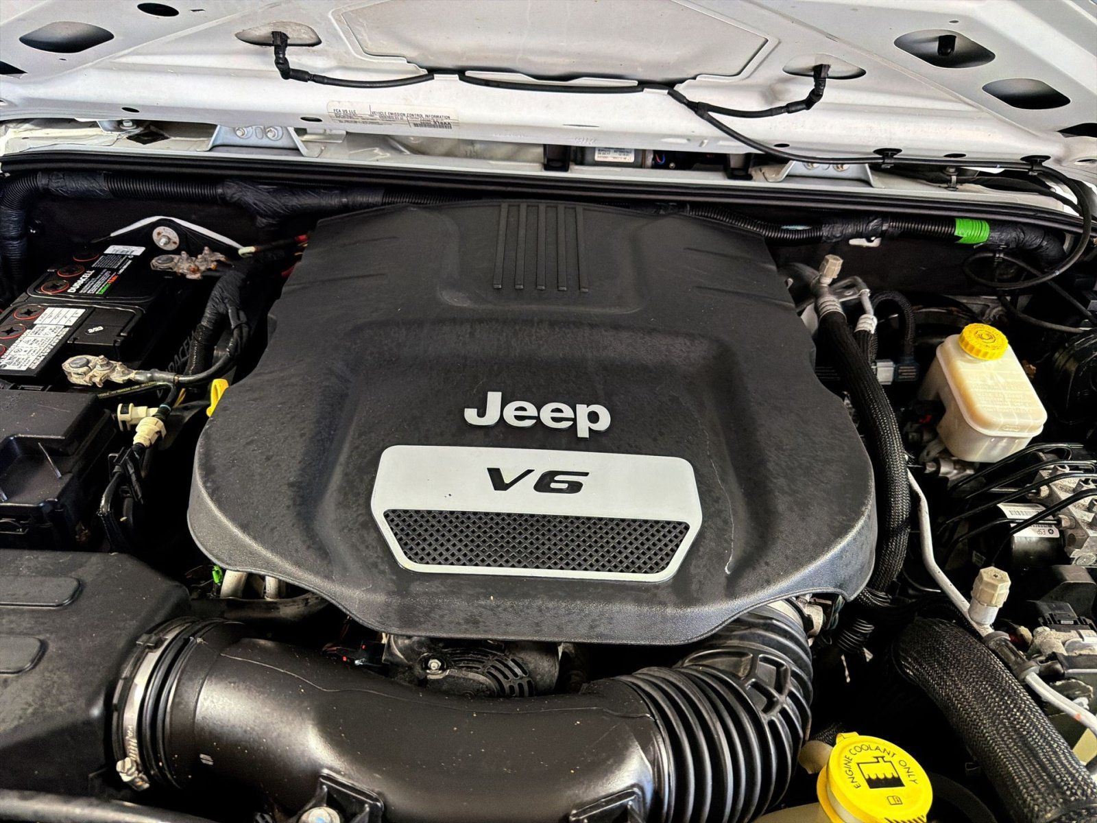 Used 2018 Jeep Wrangler Unlimited Sport S AWD/4WD image 26