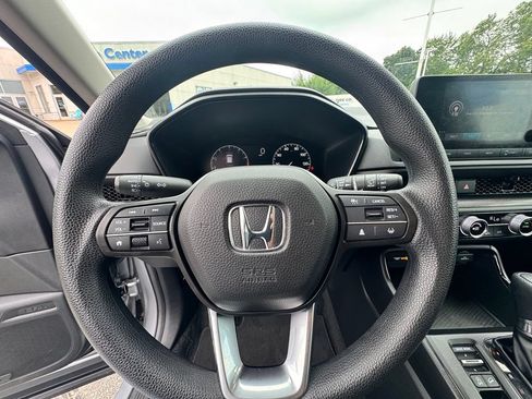 Used 2023 Honda CR-V EX image 17