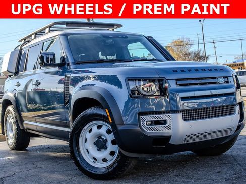 Used 2023 Land Rover Defender 110 S image 3