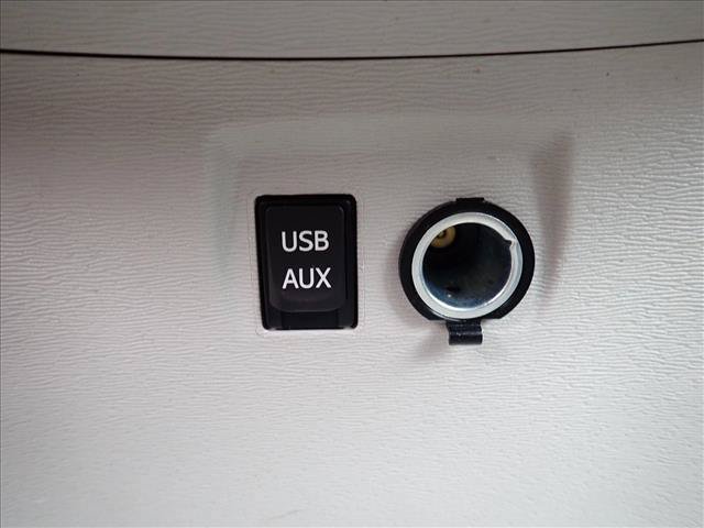 Used 2013 Toyota Sienna Limited w/ Premium Pkg AWD/4WD image 20