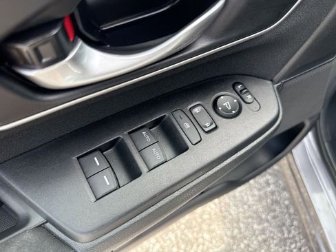 Used 2021 Honda CR-V EX image 15