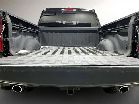 Used 2021 RAM 1500 Big Horn image 7