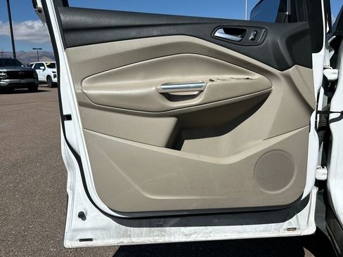 Used 2014 Ford Escape SE image 27