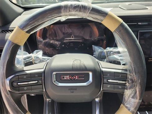 New 2026 GMC Terrain AT4 w/ Convenience Package III image 26