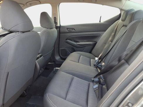 Used 2023 Nissan Altima 2.5 SV image 13