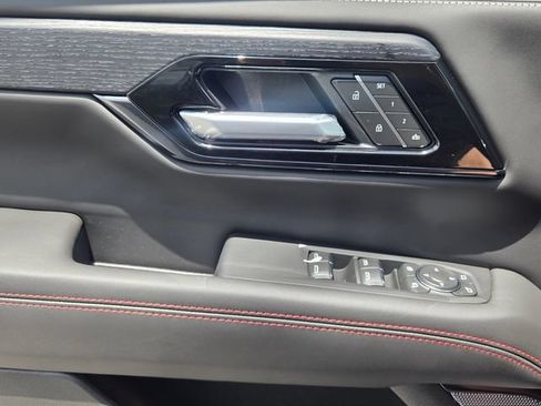 New 2026 GMC Yukon XL AT4 Ultimate AWD/4WD image 27