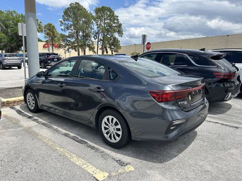 Used 2021 Kia Forte Sedan FWD image 3