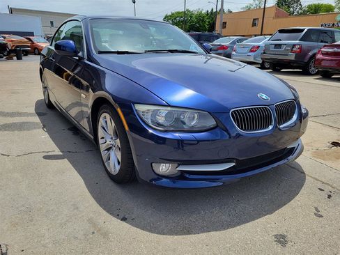 Used 2013 BMW 328i Convertible RWD image 1