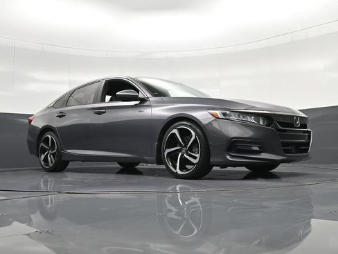 Used 2019 Honda Accord Sport image 23