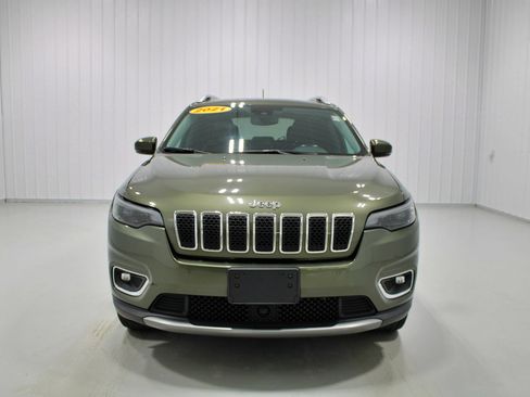 Used 2021 Jeep Cherokee Limited AWD/4WD image 23