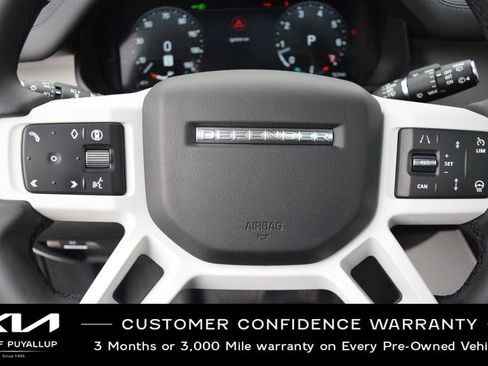Used 2025 Land Rover Defender 110 S image 26