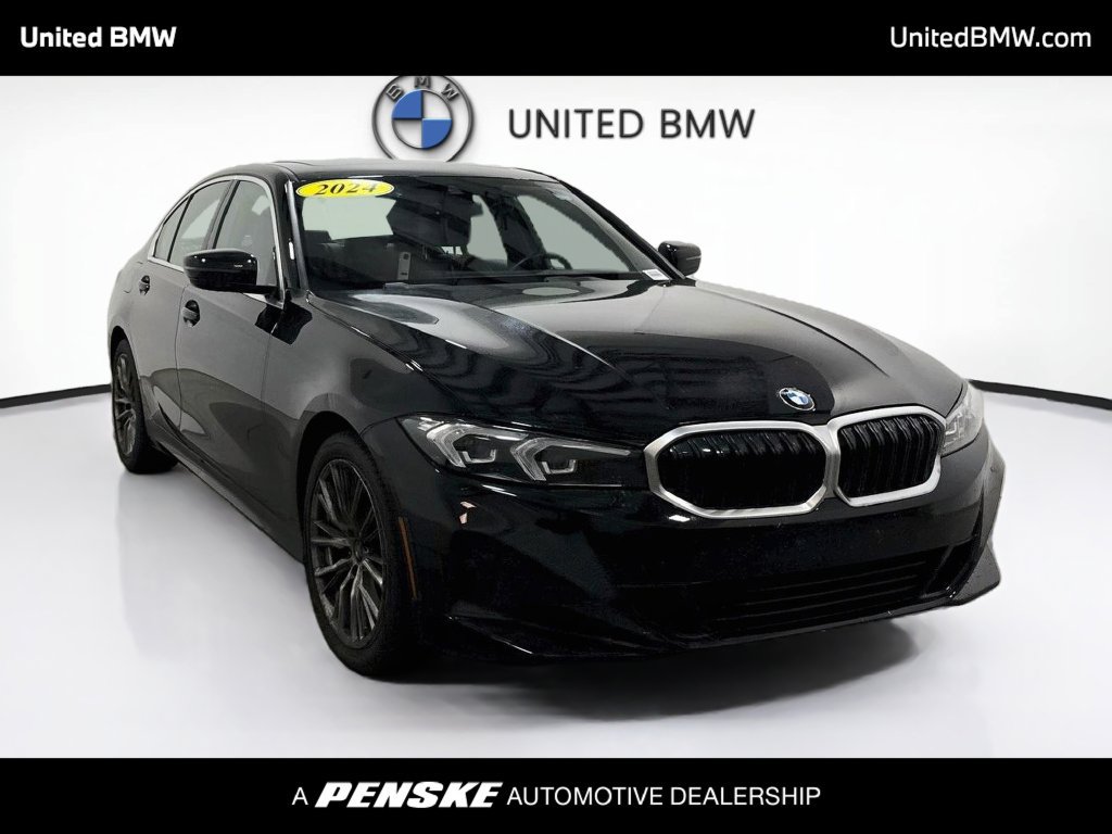 Certified 2024 BMW 330i Sedan w/ Convenience Package RWD image 3