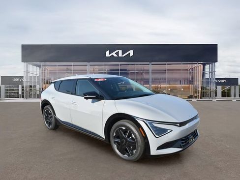 New 2026 Kia EV6 Wind AWD/4WD image 11