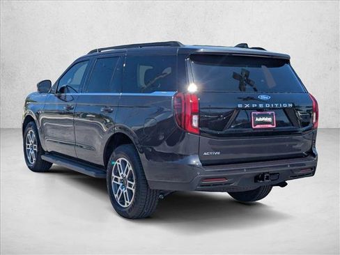 New 2026 Ford Expedition Active RWD image 9