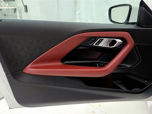 Used 2022 BMW 230i Coupe w/ Premium Package image 19