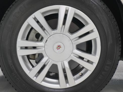 Used 2015 Cadillac SRX Luxury w/ Driver Awareness Package image 28