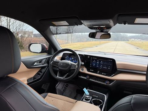 Used 2025 Chevrolet Equinox ACTIV image 20