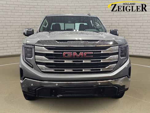New 2026 GMC Sierra 1500 SLE AWD/4WD image 2