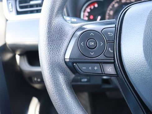 Used 2025 Toyota RAV4 XLE w/ Convenience Package image 21