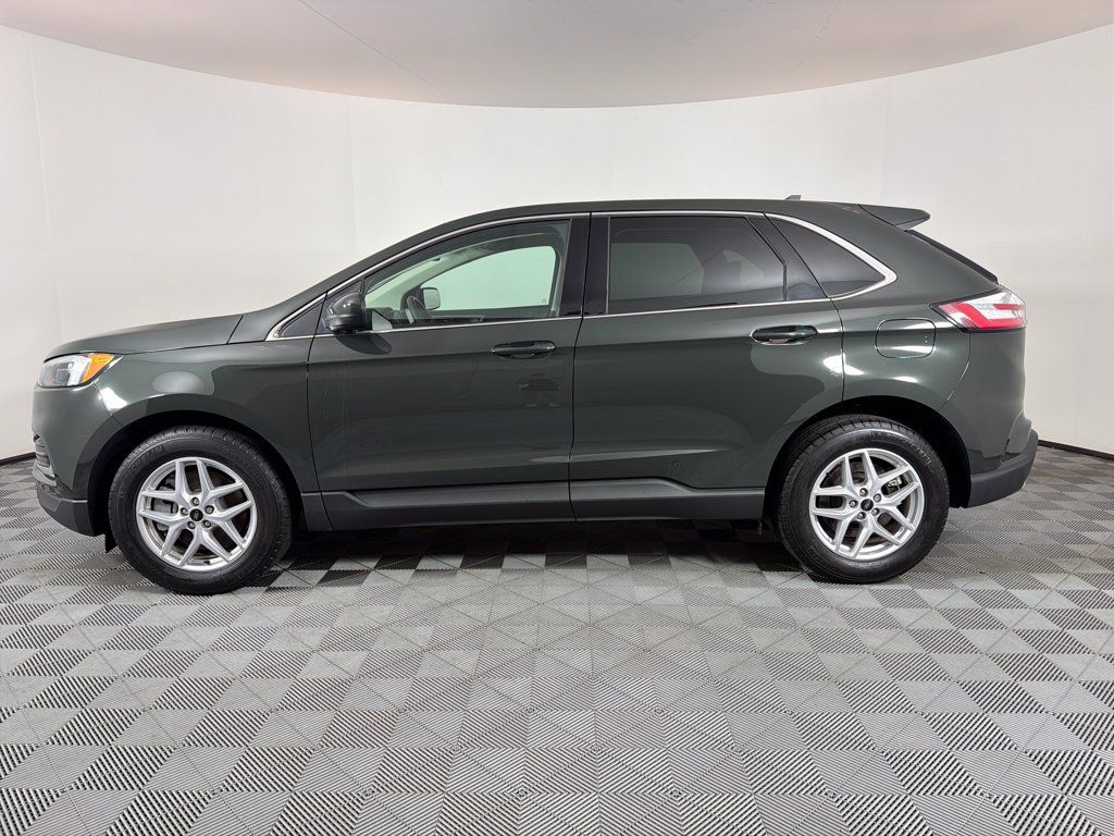 Used 2024 Ford Edge SEL w/ Convenience Package AWD/4WD image 6