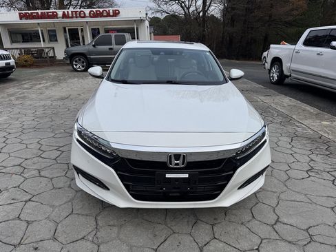 Used 2018 Honda Accord Touring image 20