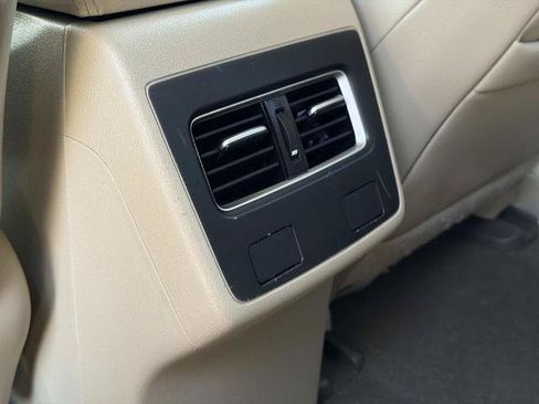 Used 2017 Acura RDX FWD w/ Technology Package image 18