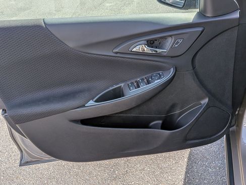 Used 2024 Chevrolet Malibu LT image 11