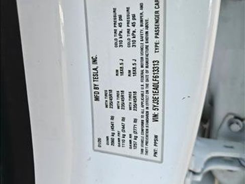 Used 2020 Tesla Model 3 Standard Range Plus RWD image 19