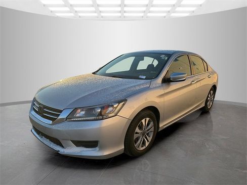 Used 2015 Honda Accord LX image 4