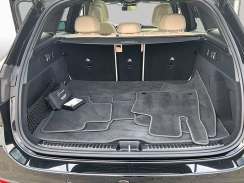 Certified 2024 Mercedes-Benz GLC 300 4MATIC image 37