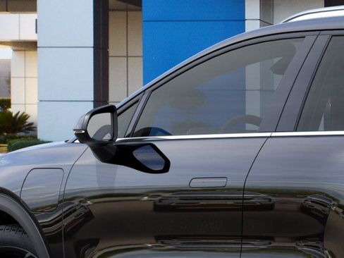 New 2026 Chevrolet Equinox EV LT w/ LPO, Blackout Package image 12