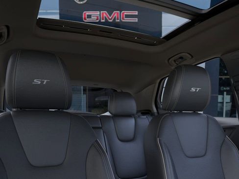 New 2026 Buick Encore GX Sport Touring AWD/4WD image 24