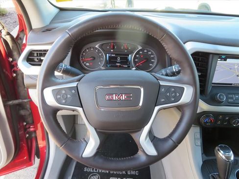 Used 2019 GMC Acadia SLT w/ LPO, Floor Liner Package image 16