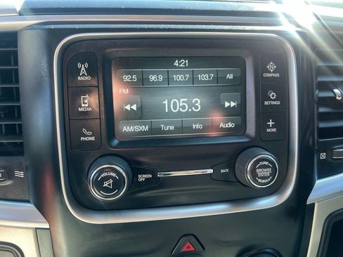 Used 2015 RAM 2500 SLT image 19