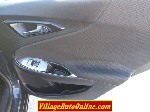 Used 2016 Chevrolet Malibu LT w/ Driver Confidence Package image 30