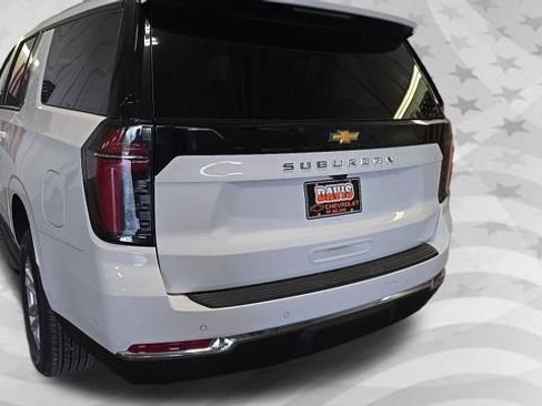 New 2026 Chevrolet Suburban LS w/ Max Trailering Package AWD/4WD image 8