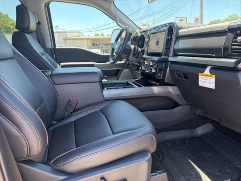 New 2026 Ford F250 Lariat w/ Chrome Package AWD/4WD image 13