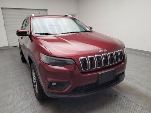 Used 2019 Jeep Cherokee Latitude Plus w/ Comfort/Convenience Group AWD/4WD image 14