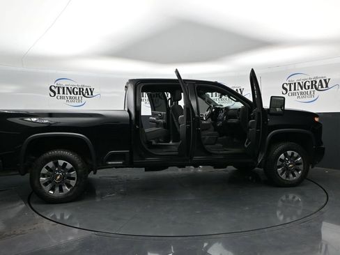 Used 2024 Chevrolet Silverado 2500 Custom w/ Custom Value Package AWD/4WD image 36